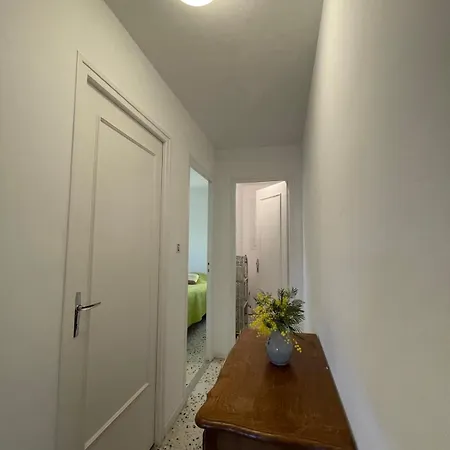 Casa Nunziada In Garden Level, Quiet And Bright Apartment Patrimonio