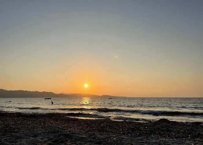 Casa Nunziada In Garden Level, Quiet And Bright Daire